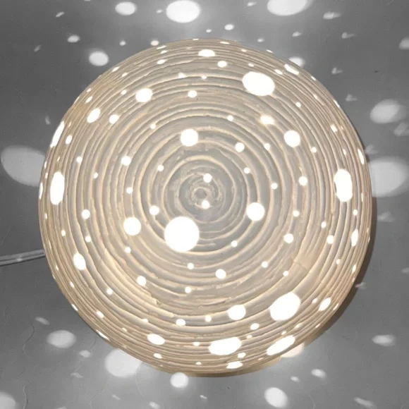 White Ceramic Planet Light - Picture 5 of 6